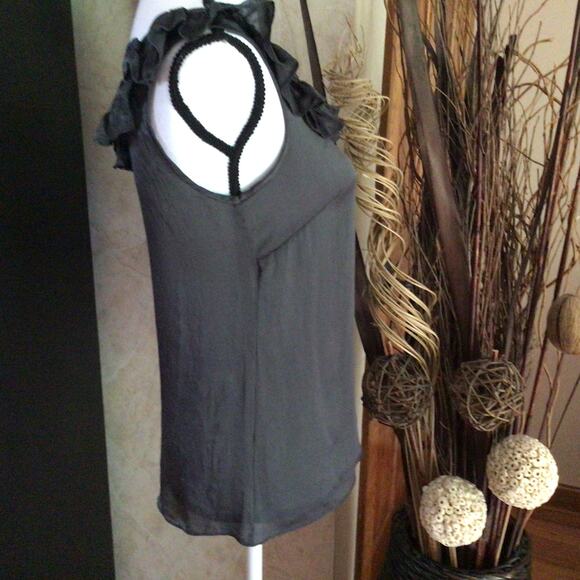 J Crew Silk Sleeveless Ruffle Neckline Top Sz 2 - Picture 2 of 4